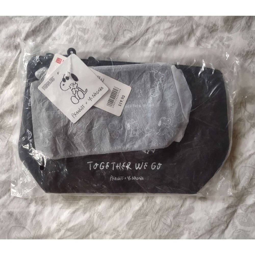 Peanuts x Yu Nagaba Uniqlo Women's Pouch Set. NWT